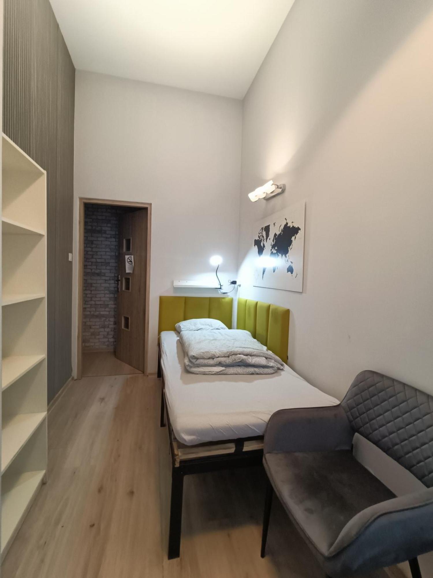 לודז' Centrum Fabryczna Rooms מראה חיצוני תמונה